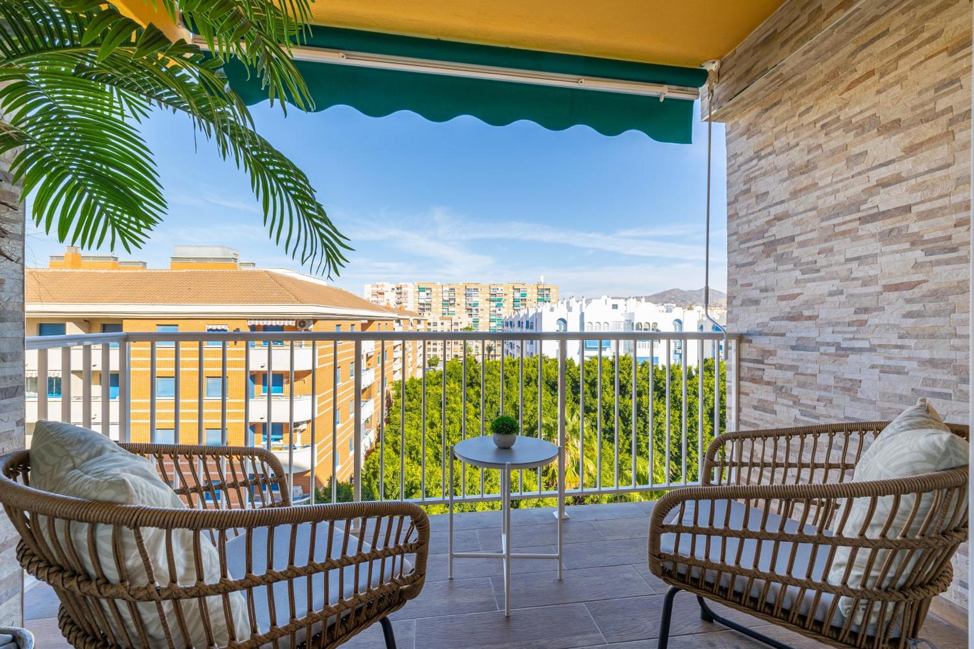 Holidays2malaga Parque Huelin 2nd Line & Terrace * Malaga